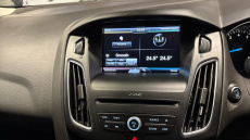 Ford Focus 1.0 EcoBoost 125 Titanium 5dr Petrol Hatchback